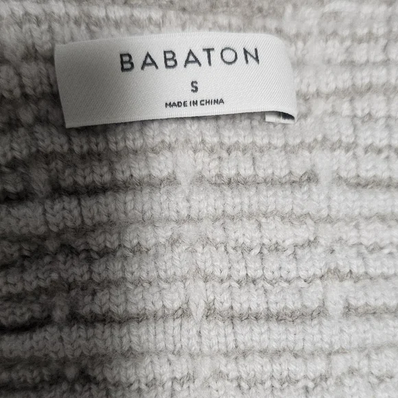 Aritzia Babaton Lacer Cardigan 100% Merino Wool Grey White Tweed Knit Size S - Picture 9 of 11